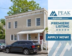 Building Photo - 819 Kinney St