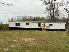 Building Photo - 5991 Friendship Rd