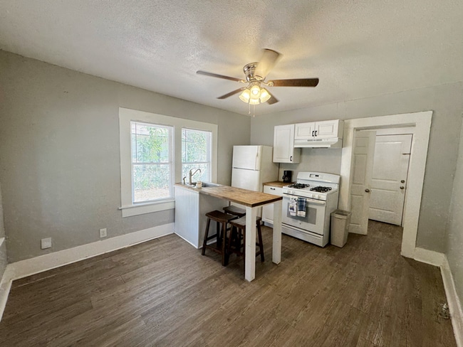 Foto del edificio - 620 Potomac St