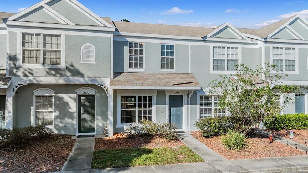 Foto principal - 2248 Lake Woodberry Cir