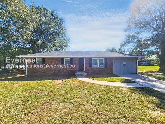 Primary Photo - 807 Mountain Creek Church Rd NW