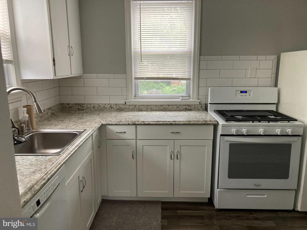 Foto del edificio - 254 WYOMING Ave