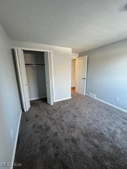 Building Photo - 4385 Inner Cir Dr