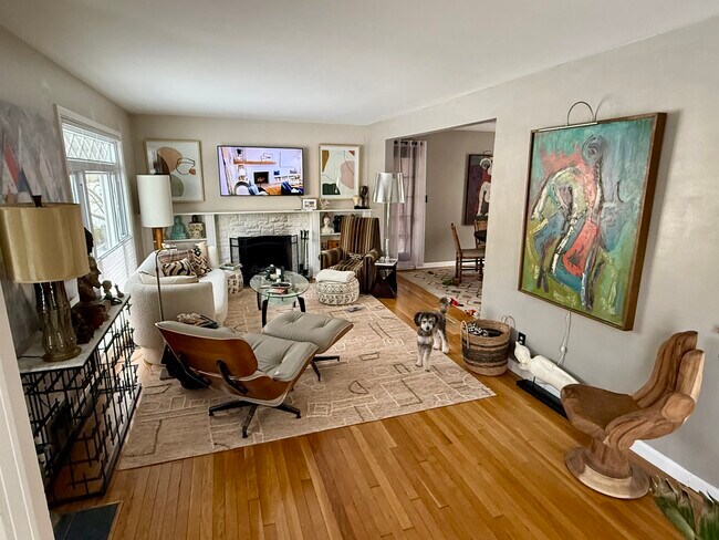 Foto del edificio - 20271 Parkview Ave
