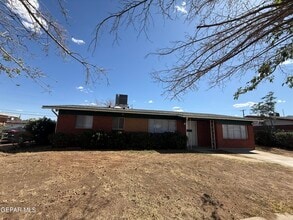 Building Photo - 5704 Sage Ct