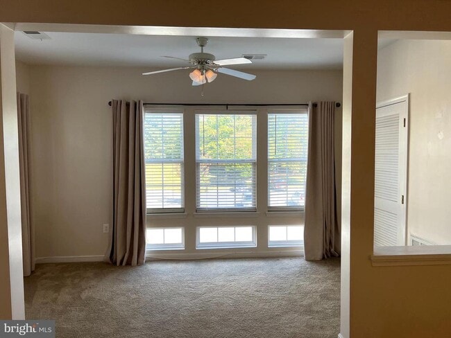 Building Photo - 13220 Fox Bow Dr