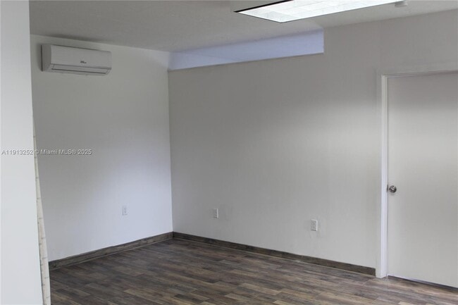 Foto del edificio - 19879 SW 328th St