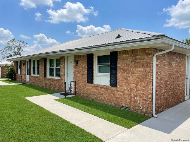 Foto del edificio - Welcome to the Fieldcrest Apartments!