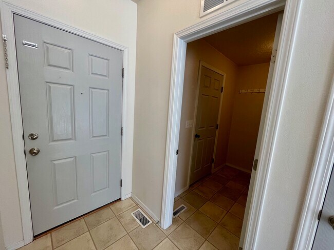 Foto del edificio - 11657 Shelburne St