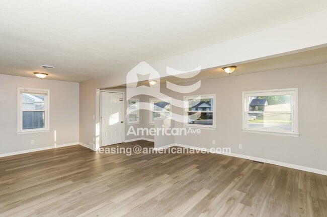Building Photo - 34048 Rhonswood St