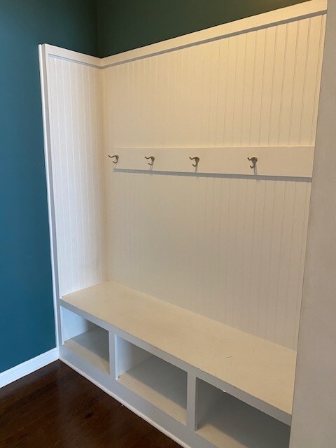 Mud Room - 8009 Ponderosa Pine Ln
