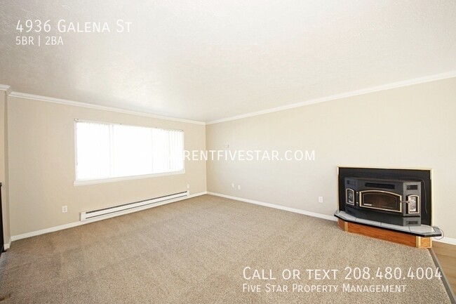 Foto del edificio - Beautiful Pet Negotiable Home Available in...