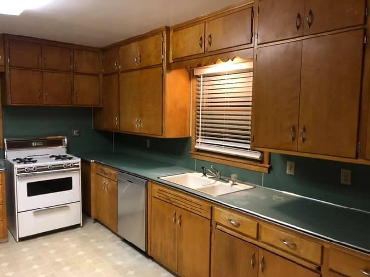 Primary Photo - 402 Butler Ave