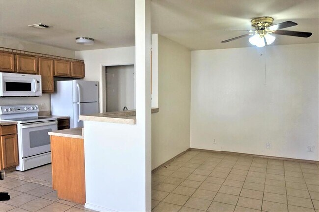 Foto del edificio - 907 N Brents Ave