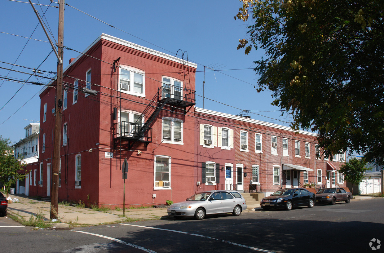 Foto del edificio - 1004-1012 Dayton St