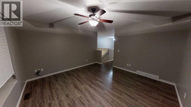 Photo du bâtiment - 13025-13095 95 St