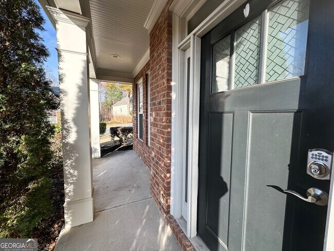 Foto del edificio - 5605 Upper Creek Ct