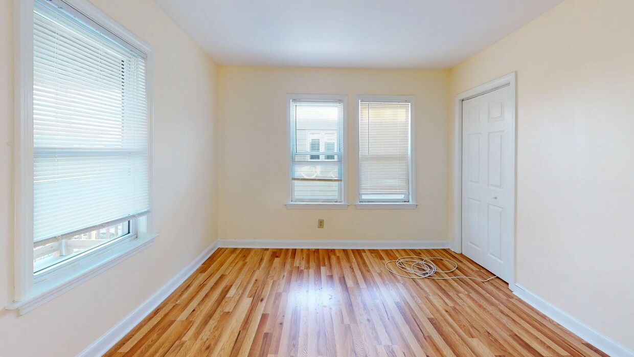4 Edgar Ter Unit 3, Somerville, MA 02145 Condo for Rent in Somerville