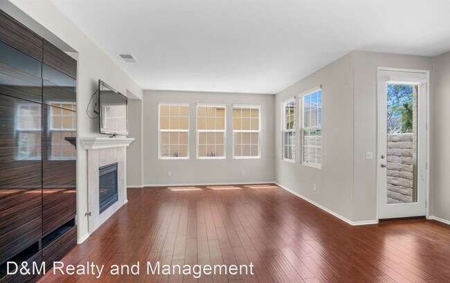 Building Photo - 4 br, 2.5 bath House - 3647 Glen Avenue