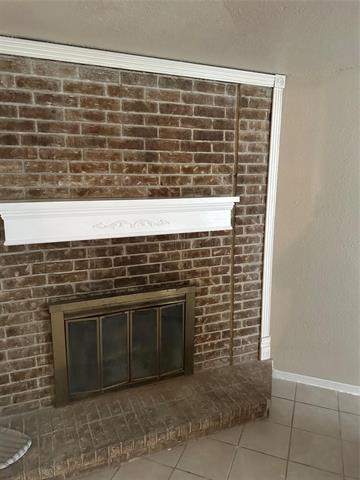 Foto del edificio - 1613 Whiteoak Dr