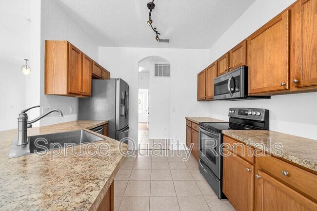 Building Photo - 1151 N Hampton Dr