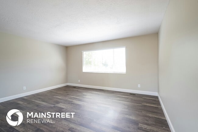 Building Photo - 348 W 2400 S
