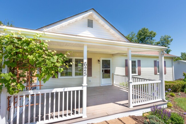 Building Photo - Culpeper Single Family Home for Rent