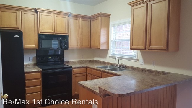 Building Photo - 3 br, 2 bath House - 200 Haydon Court