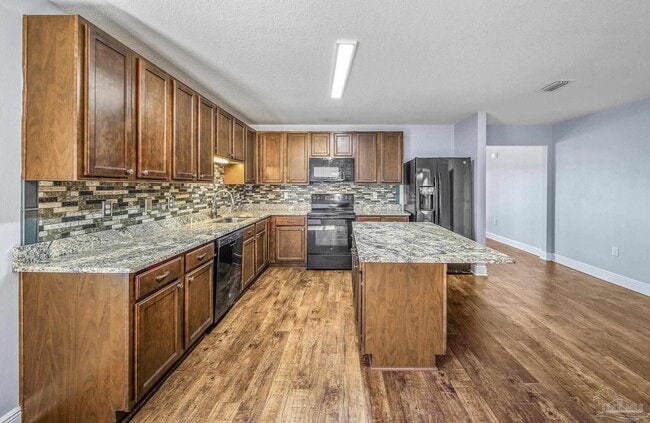 Building Photo - 6052 Whisper Creek Boulevard