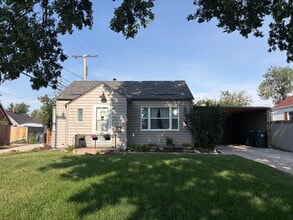 Building Photo - 3314 Dillon Ave