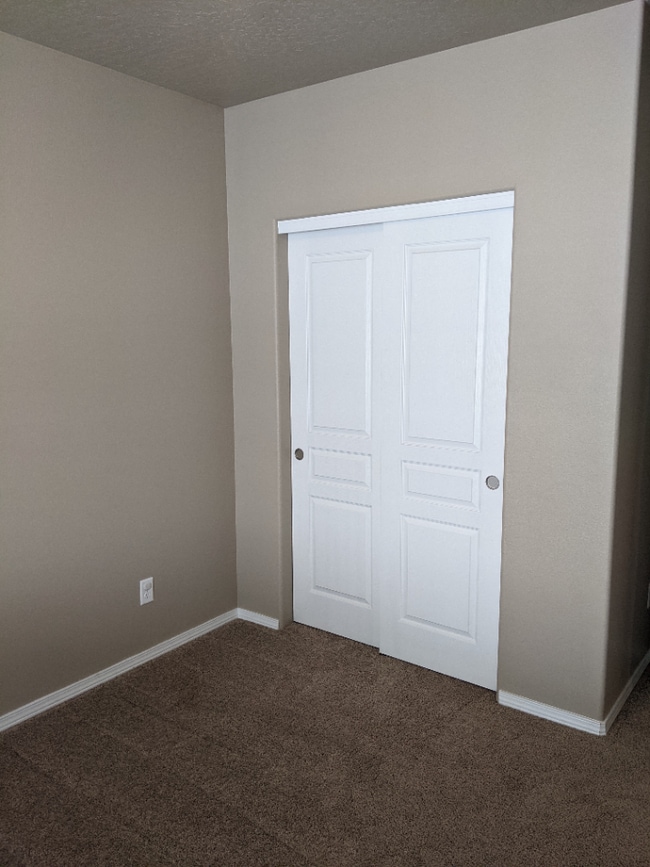 Building Photo - Beautiful 3 BR, 2 BTH in Rathdrum