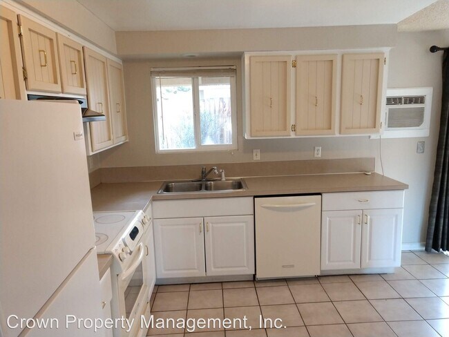 Building Photo - 3 br, 1 bath House - 4664 Buckhorn Ct SE