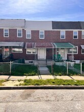 Building Photo - 4851 Greencrest Rd