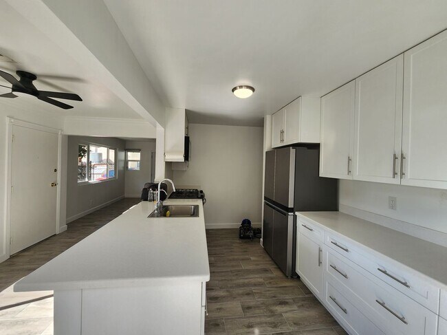 Foto del edificio - 2910 Lincoln Park Ave