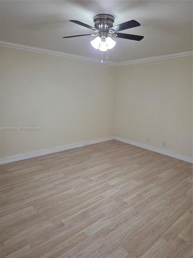 Foto del edificio - 200 SW 132nd Way