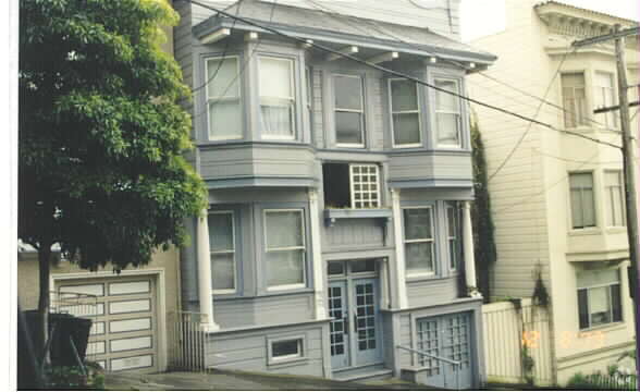 Building Photo - 1369 Greenwich St