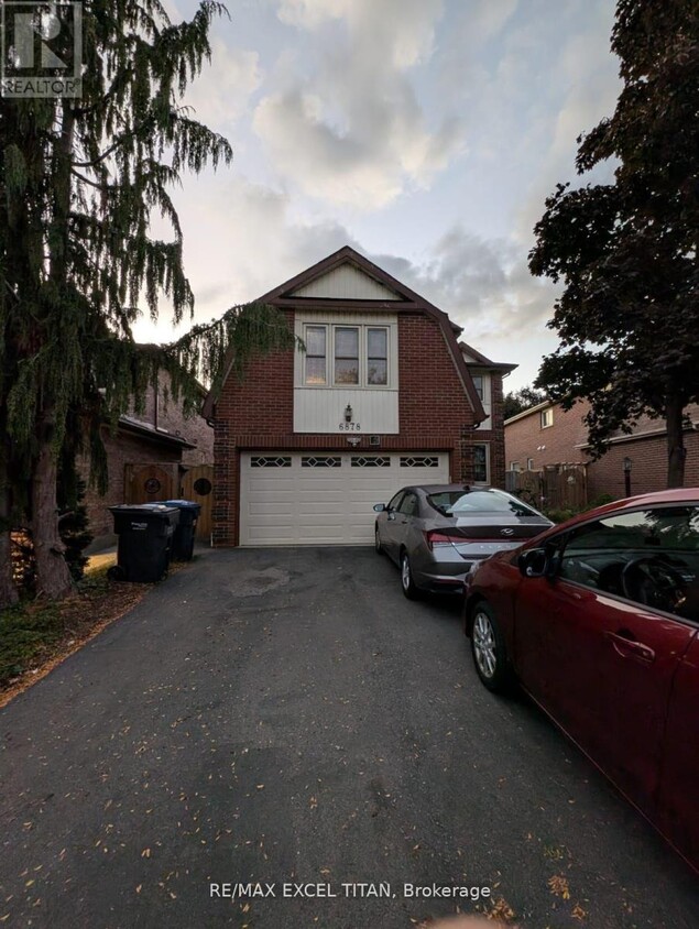 Photo principale - 6878 Hickling Crescent