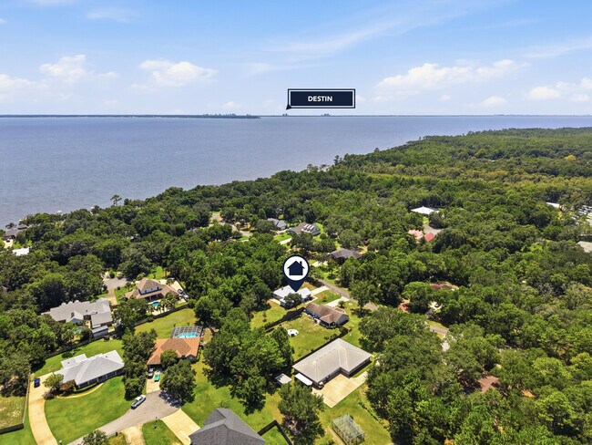 Building Photo - 91 Cedar Beach Cove