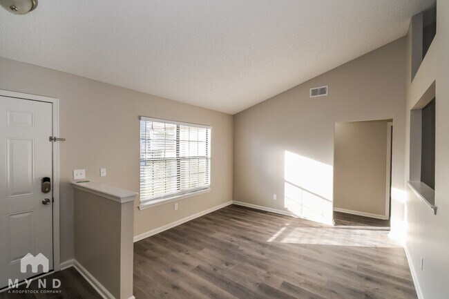 Building Photo - 6949 Huntington Woods Cir W