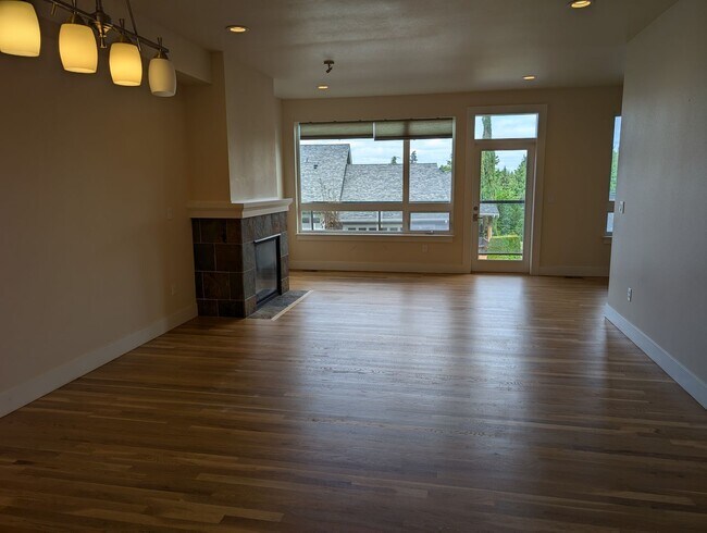 Building Photo - 1406 Digby Pl