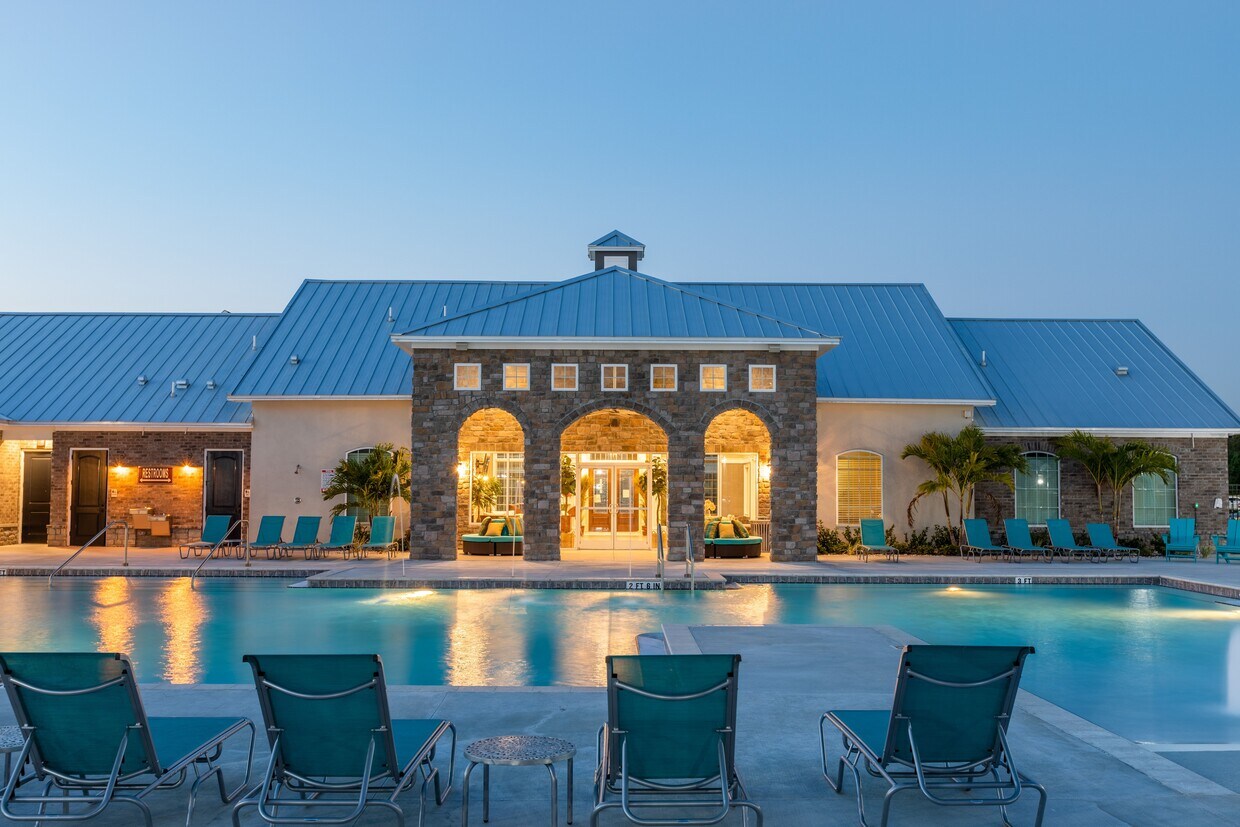 The Retreat at 42nd Rentals in Ocala at 3491 SW 42nd St Ocala, FL