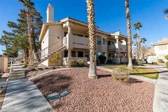 Building Photo - 1005 Sulphur Springs Ln