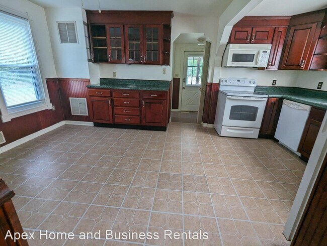 Building Photo - 3 br, 2 bath House - 348 Rick Street
