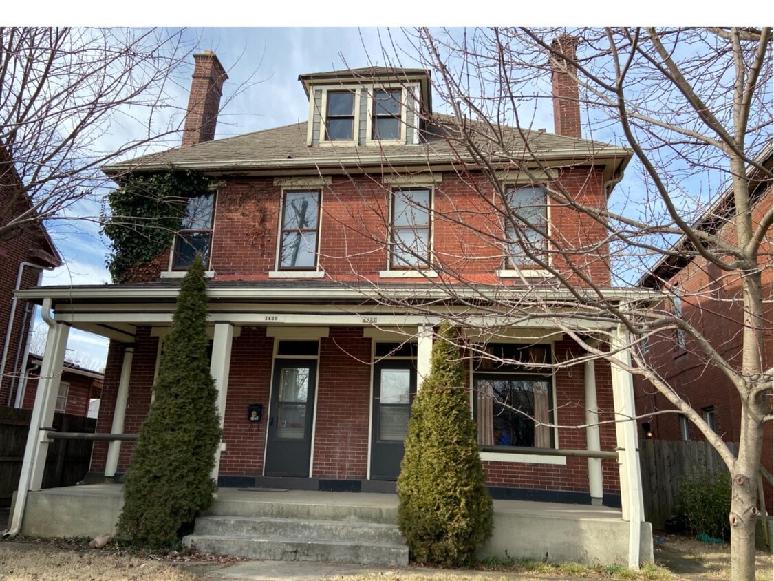 Primary Photo - 1437 S High St