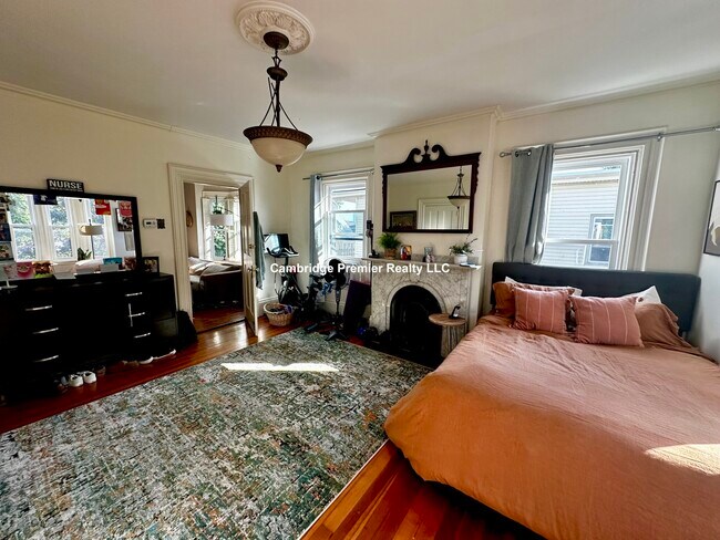 Foto del edificio - 74 Mount Vernon St