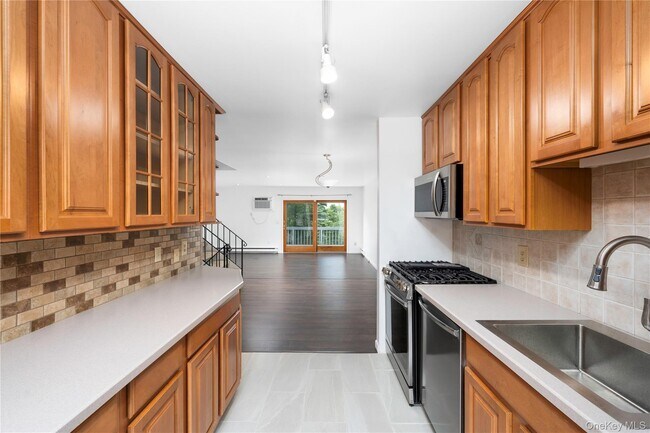 Foto del edificio - 14 Brewster Woods Dr