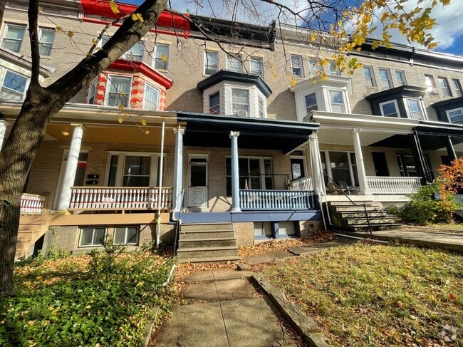 Building Photo - 3007 N Calvert St