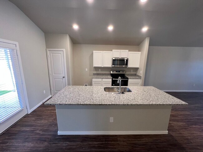 Foto del edificio - Rare 3 Bedroom In Frenship ISD!