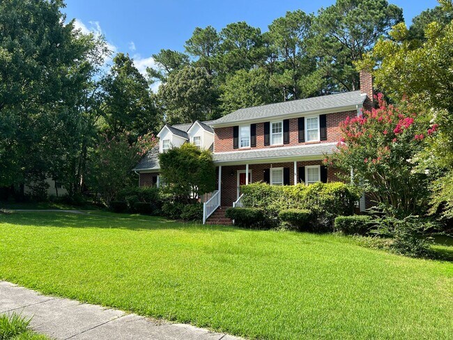 Foto del edificio - Charming Home in Country Club Hills – Idea...