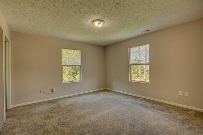 Foto del edificio - 5547 Kirby Ave